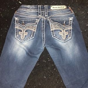 ROCK REVIVAL avery straight jeans